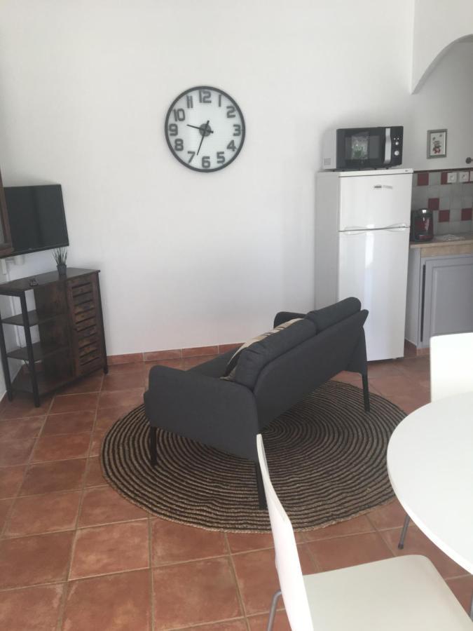 Gite 2 Pieces Au Calme Les Arcs-sur-Argens Eksteriør bilde
